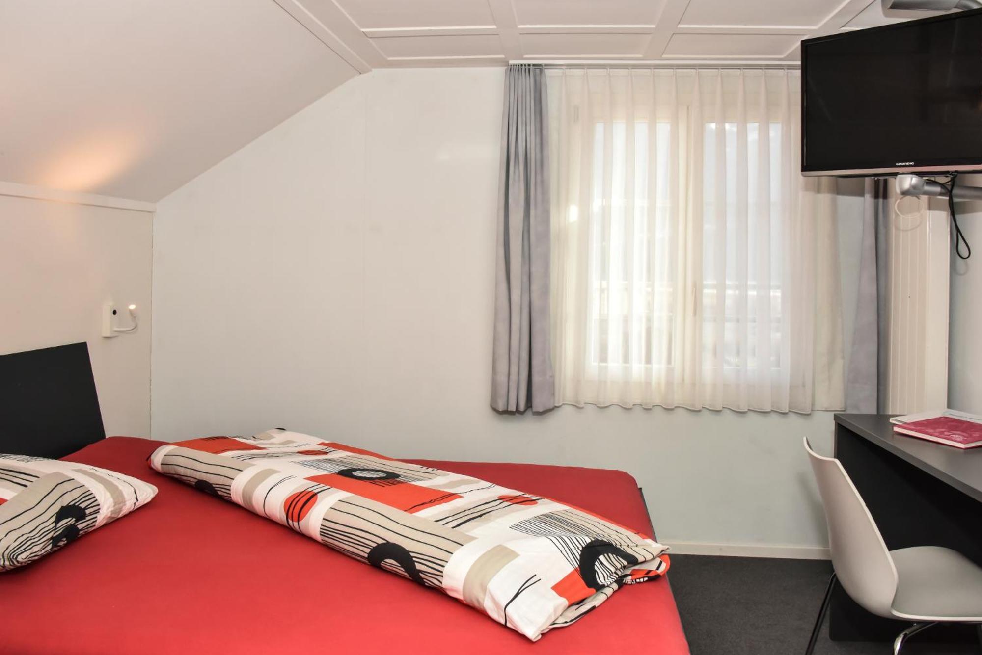 Hotel Krone Attinghausen Rum bild