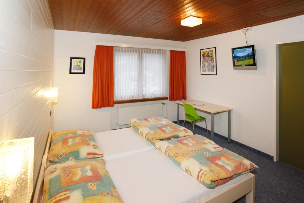 Hotel Krone Attinghausen Rum bild