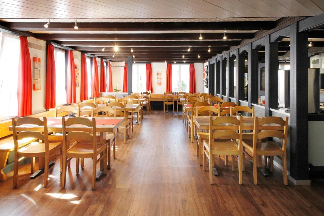 Hotel Krone Attinghausen Exteriör bild